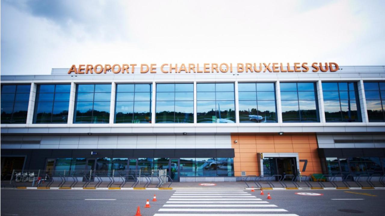 Charbonnel 1 B Charleroi-Airport Apartment Екстериор снимка